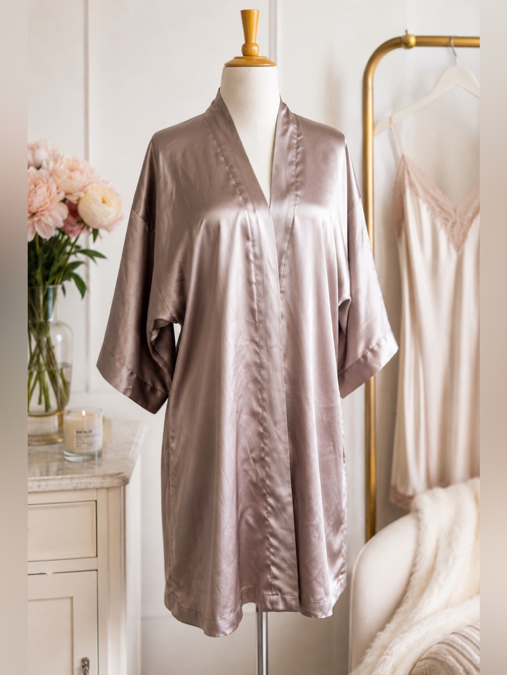Victoria’s Secret Satin Mauve Kimono Sleeve Robe